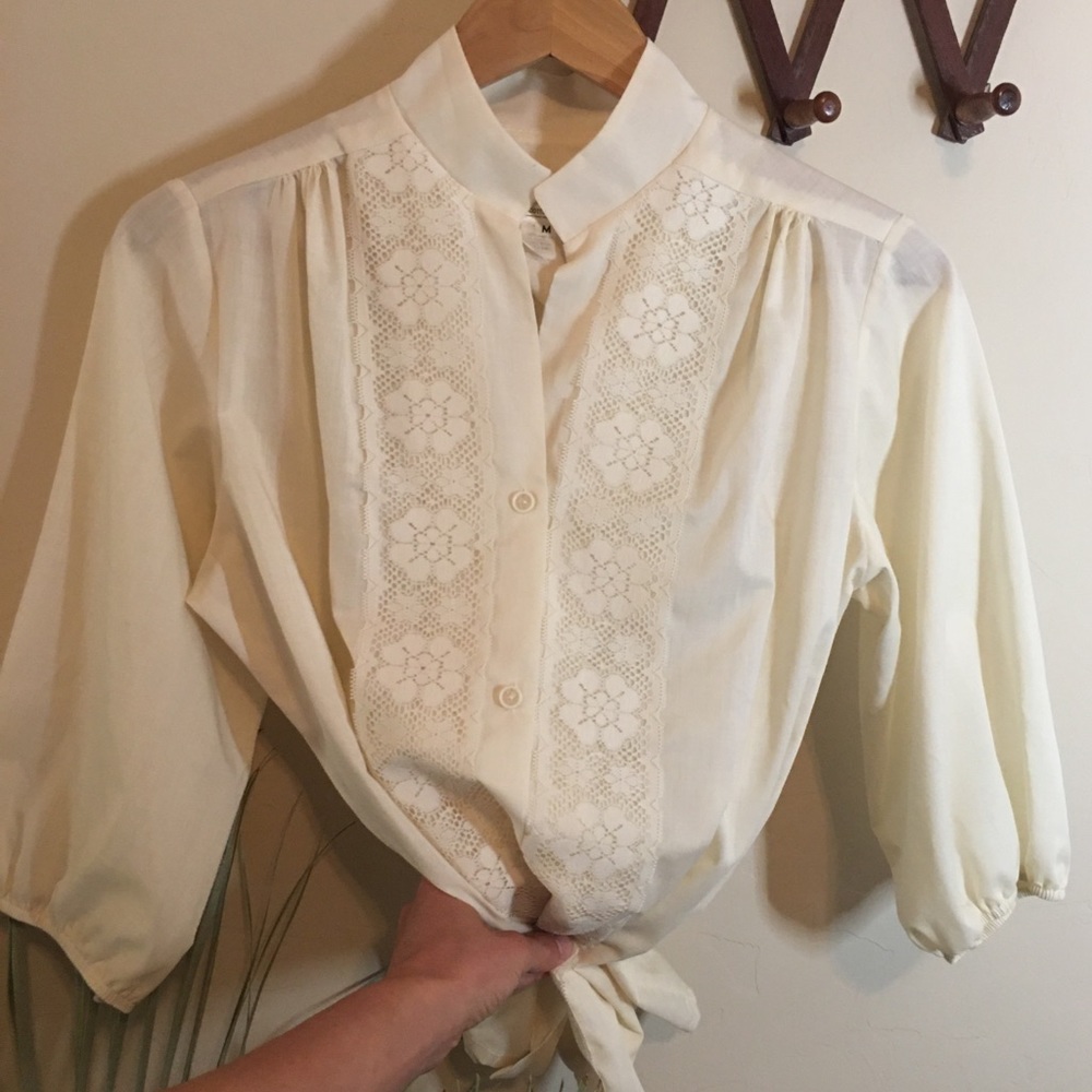 Vintage cream lace prairie ballon puff sleeve Med